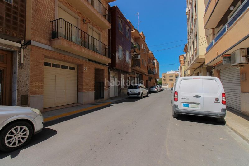 Foto b4b5824f-1e1a-447a-9ac4-bdadb775bf3b. Aparcament cotxe a Massamagrell