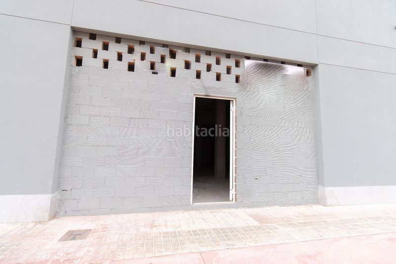 Foto 2dfdec7b-15a3-4745-8941-892dee2d0b3e. Local comercial a San José-Los Metales Sagunt