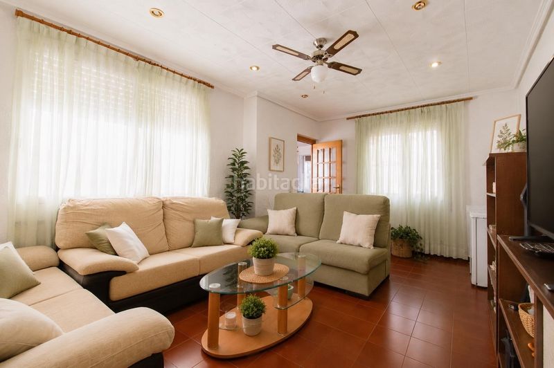Foto 61117c1a-7bd7-4af4-ac77-30ee4fda8bc2. Xalet a Massamagrell