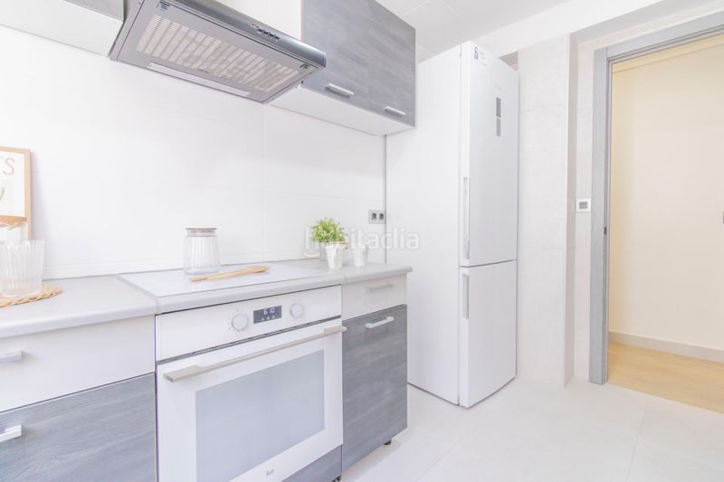 Foto c802aa79-9766-4041-bed6-84f2f25071dd. Pis a Piscinas Burriana