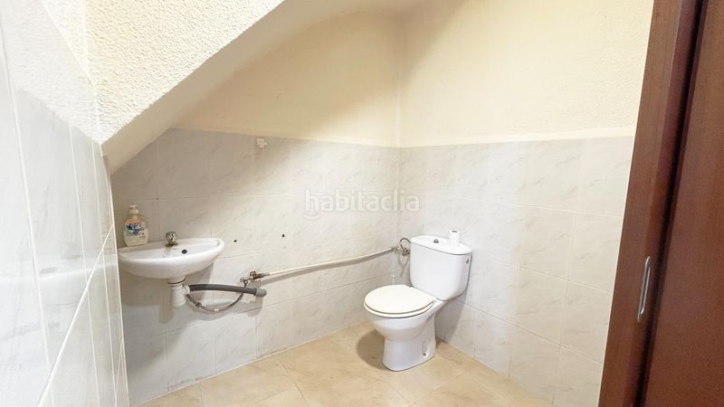 Foto d40a1391-8538-4236-b31c-caee9eee4720. Lloguer local comercial a calle progres 17 a Massamagrell