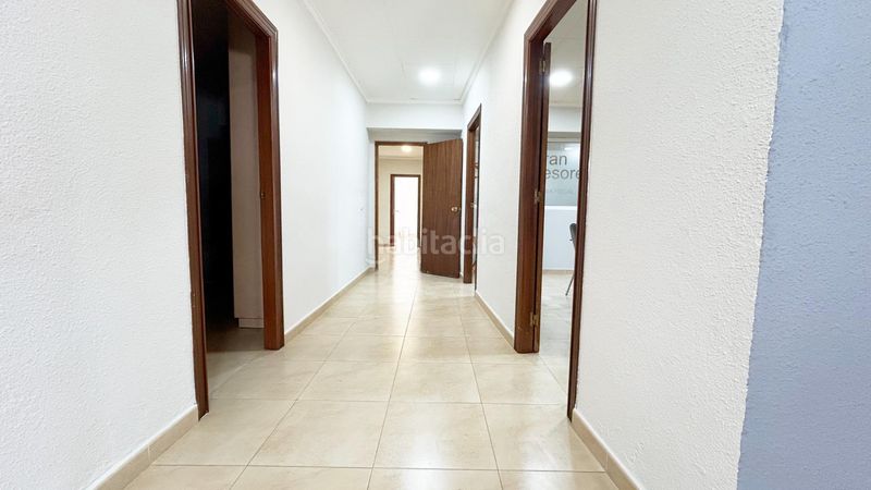 Foto fbc6b12d-3710-4ead-8e1c-4a72be75bb76. Lloguer local comercial a calle progres 17 a Massamagrell