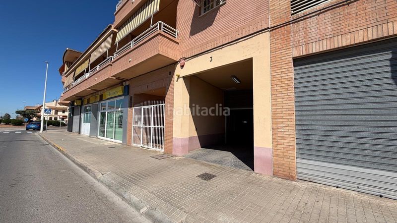 Foto 169202c1-04aa-4f35-b613-591501752318. Aparcament cotxe a Puçol ciudad Puçol