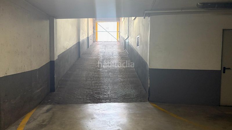 Foto 643435b3-7cc3-4f98-b520-744aa3916708. Aparcament cotxe a Puçol ciudad Puçol