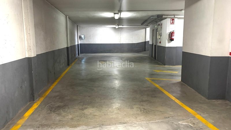 Foto de2ec608-02d3-4032-a3b2-b0661bd58f98. Aparcament cotxe a Puçol ciudad Puçol