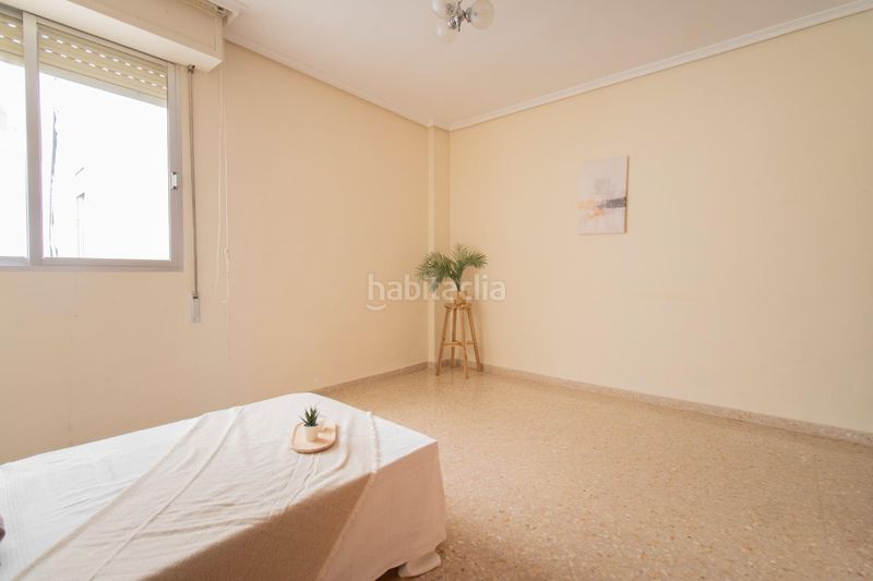 Foto c900673a-6987-462e-bd28-aaf43fb62718. Pis a Puçol ciudad Puçol