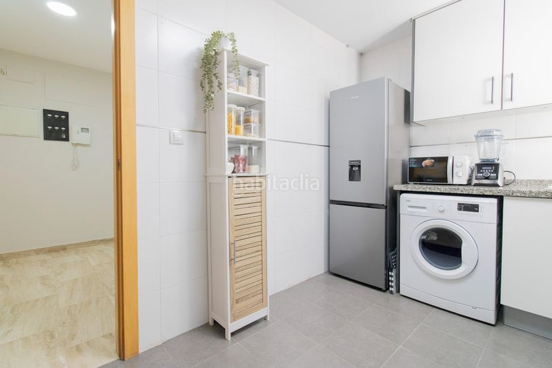 Foto 00bd6ab9-fc10-49ed-9454-60242f993334. Duplex con parcheggio in Massamagrell