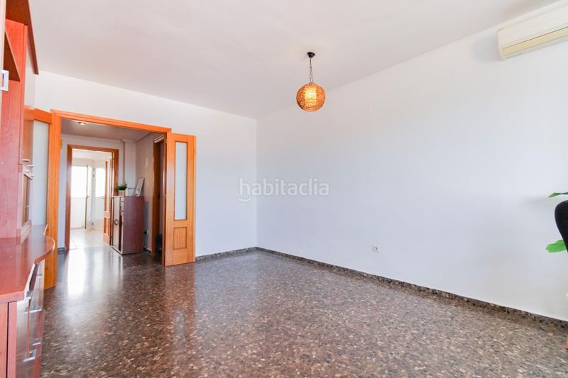 Foto cc82adf9-40cd-42ac-ba93-012c30804b49. Pis amb aparcament a Massamagrell