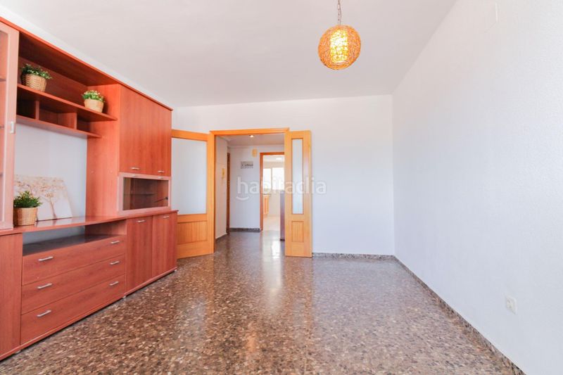 Foto d5f45980-cc38-44af-a191-05198f7abd12. Pis amb aparcament a Massamagrell