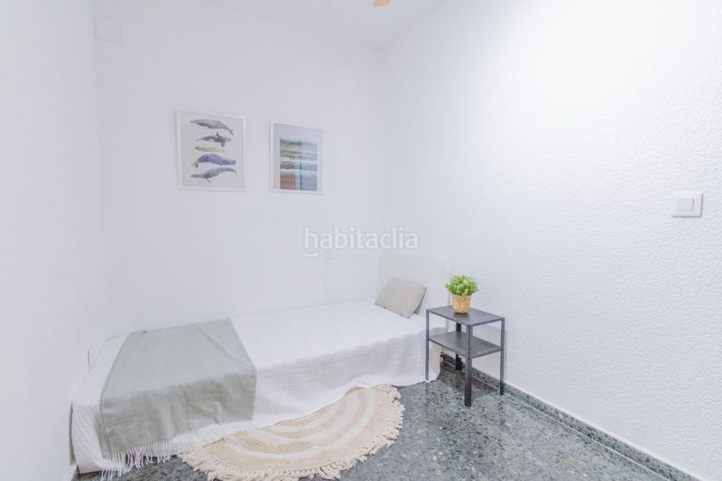 Foto 3bed78ef-aaf5-4e8a-a0de-3f585fe4ef0d. Pis amb aparcament a L´Illa Perduda Valencia