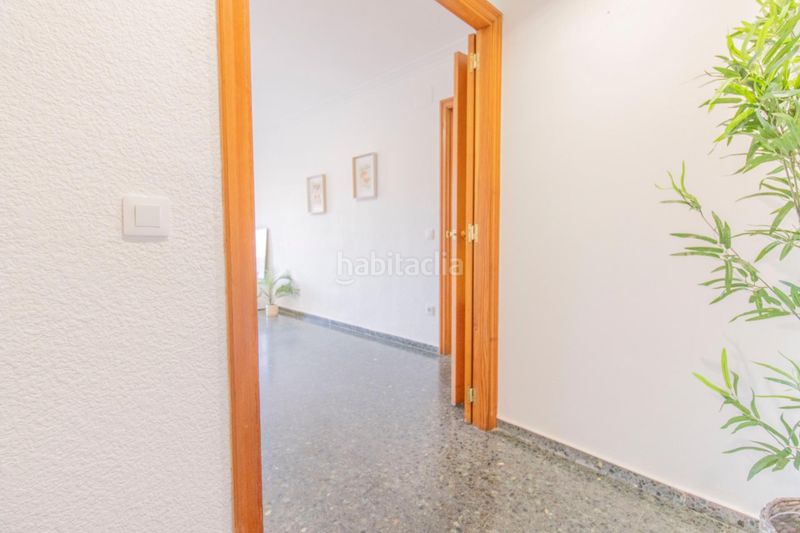 Foto 4e28f906-ce79-4d68-a934-ffabd60056ef. Pis amb aparcament a L´Illa Perduda Valencia