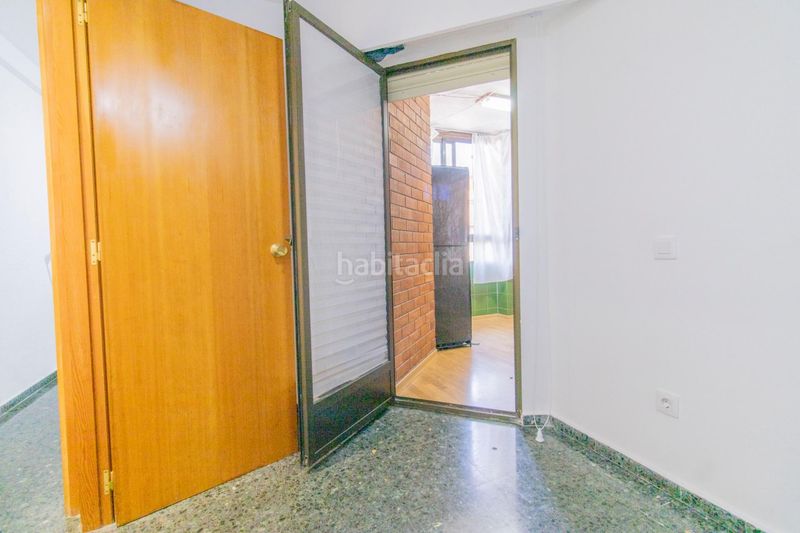 Foto 84e6ea8a-6ac6-43db-9764-269ff23d8557. Pis amb aparcament a L´Illa Perduda Valencia