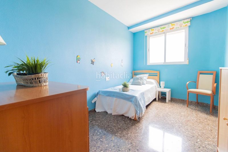 Foto b08fb837-c6d3-411b-8c15-6dd4a45515a2. Pis amb calefacció aparcament a Albuixech