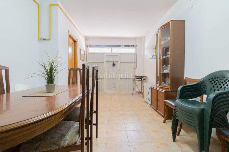 Foto 93483acd-89d6-4211-84ff-fdcc8975f723. Casa adossada amb aparcament a Zona Alta Puçol