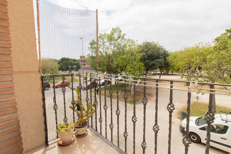 Foto a21fce4a-44c6-4917-a722-892737436439. Casa adossada amb aparcament a Zona Alta Puçol