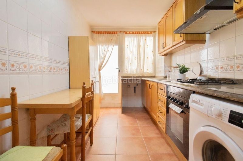 Foto a464741f-e5cd-40b2-9764-0eae66c48f6c. Casa adossada amb aparcament a Zona Alta Puçol