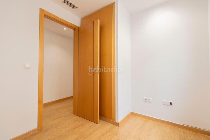 Foto a63b3b03-1bf5-4597-b98d-bfeac28924e3. Pis amb aparcament a Massalfassar