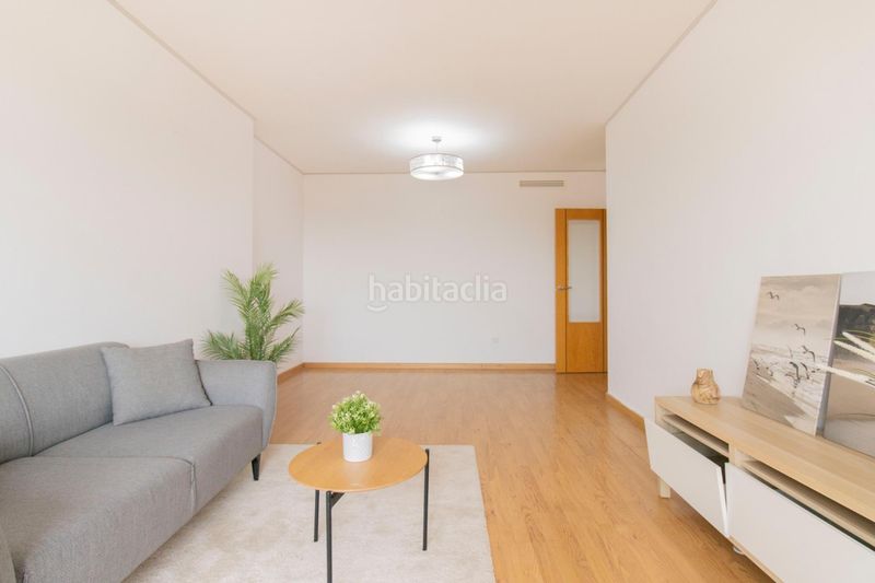 Foto c1dab82d-cb38-42af-b40a-162d4aedaf21. Pis amb aparcament a Massalfassar
