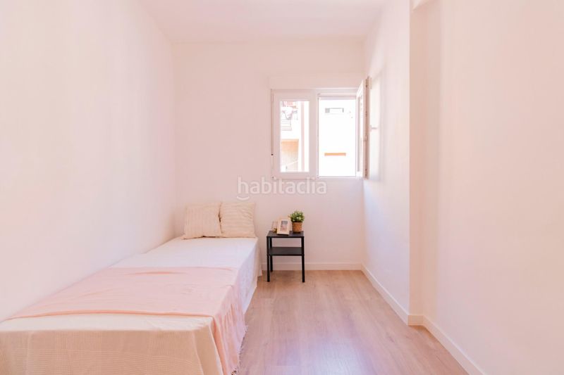 Foto a1d6a7dd-e706-4bca-bf75-bc9eca33a402. Pis a Albal