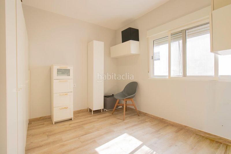 Foto ae22bd53-24bb-47af-8a4b-5e3cf17a0766. Pis a Torrefiel Valencia