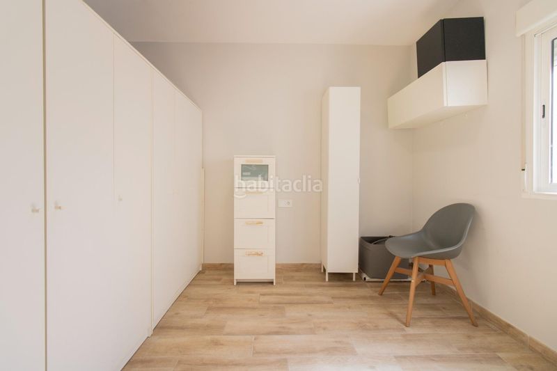 Foto fd39a6be-5a12-4a8b-865a-d93e04e03e6c. Pis a Torrefiel Valencia