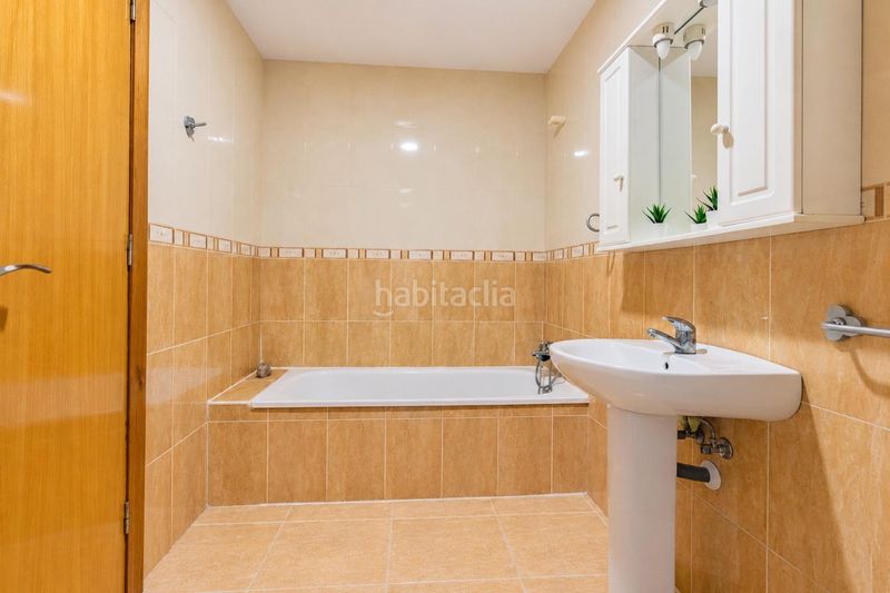 Foto aab9fa94-4104-45b0-8817-15a67e39c5b9. Pis a Moncófar Pueblo Moncofa