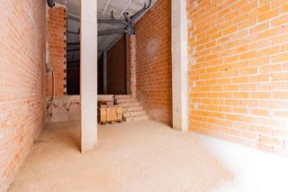 Local Comercial a Calle Santa Cecilia