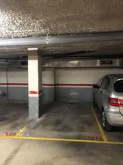 Lloguer Aparcament cotxe a Carrer de bosch i cardellach 7. ,plaza de aparcamiento céntrica