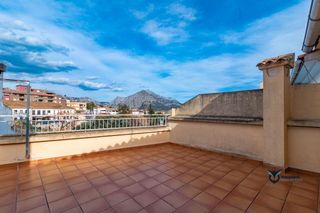 Casa  Calle san antonio. Casa con 5 habitaciones con parking, calefacción, vistas al mar