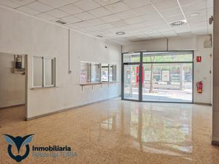 Location Local commercial à Avinguda de joan xxiii 29