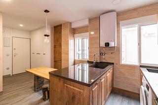 Miete Etagenwohnung in Avinguda del cid 106