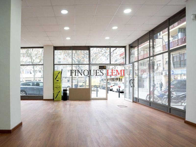 Foto dcfacecd-be18-498e-a89e-3c431697be76. Local comercial a La Verneda - La Pau Barcelona