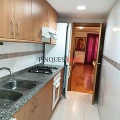 Appartement  Barcelona - calle de la unió. Piso reformado en el corazón histórico con 3 plazas de parking