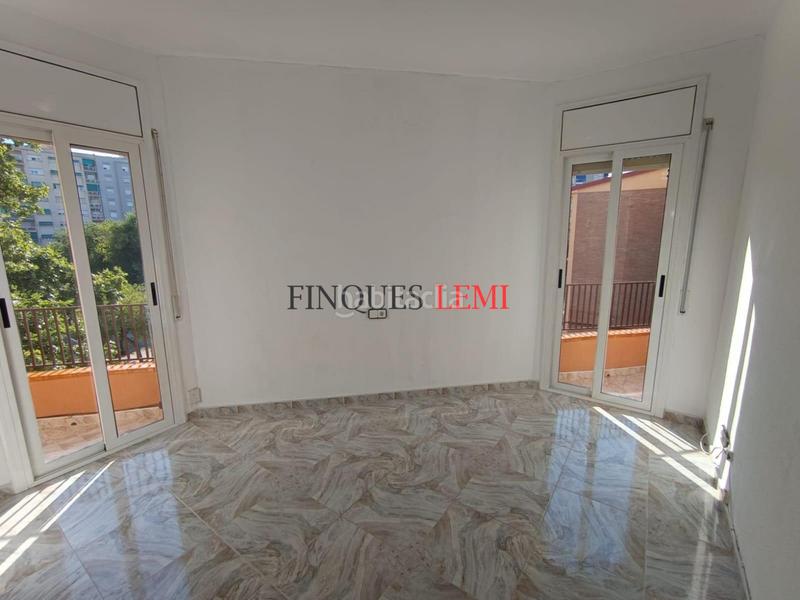 Foto 22290d4a-2588-499d-a730-d1d30738a1b7. Appartamento con riscaldamento parcheggio in Concòrdia Sabadell