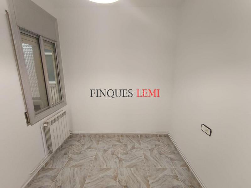 Foto 3e645752-d582-4453-891e-31d1c03d98ef. Appartamento con riscaldamento parcheggio in Concòrdia Sabadell