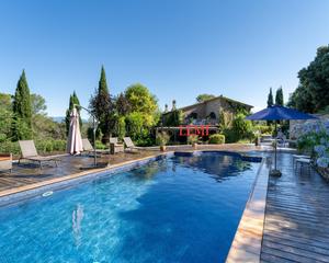 Haus  Esponellà - carretera gi-554-9. Encantadora masía  con piscina y 10.000 m de terreno para disfru