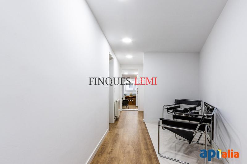 Foto ee70f3b1-0740-4008-8431-7c9a0c4ff9c1. Piso  de 4 habitaciones con patio y garaje en pleno centro en Sabadell