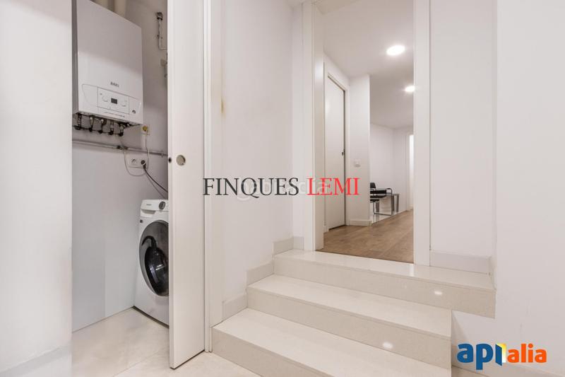Foto f29950f1-77ef-493f-9864-ba95ebb4c804. Piso  de 4 habitaciones con patio y garaje en pleno centro en Sabadell