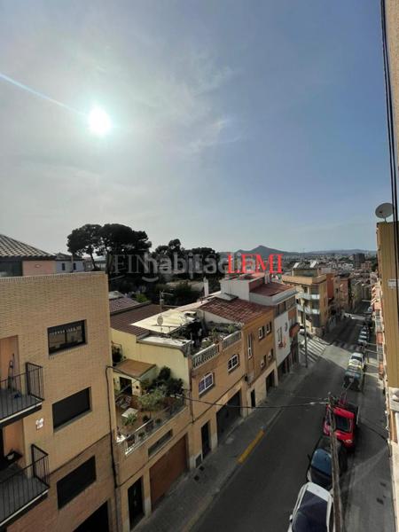 Foto d4adcbc1-30d9-44d7-bec2-1e3524fbef8b. Appartement dans Centre Sant Boi de Llobregat
