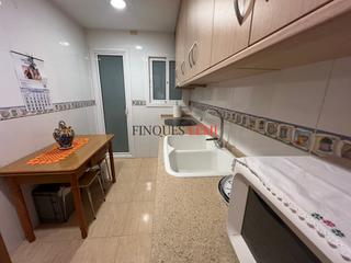 Appartement  Sant boi de llobregat - calle la plana. Vivienda con balcón, cocina independiente y aire acondicionado