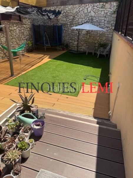 Foto 0fe79669-e1c0-44a2-91b0-0e2a22e27bdd. Casa adossada amb calefacció piscina a Torre Baró Barcelona