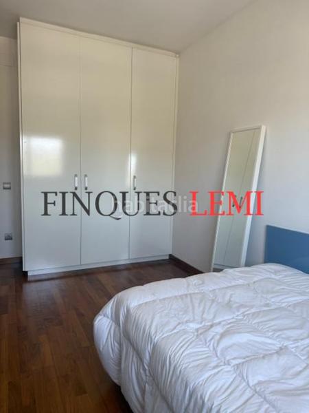 Foto c693913f-bd81-410e-81c2-fe82dc679fa3. Casa adossada amb calefacció piscina a Torre Baró Barcelona