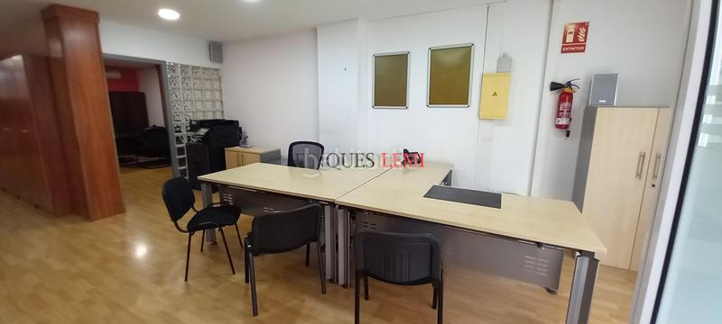 Foto 75f4886f-379b-43b3-b3dd-7501ebea9f2c. Bureau avec chauffage dans Sants Barcelona