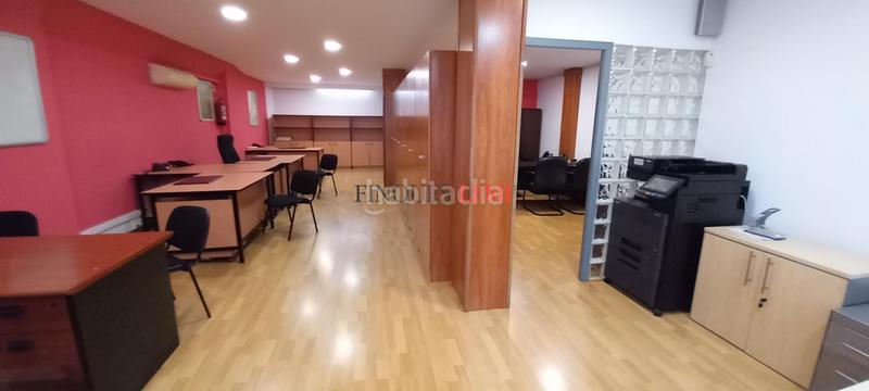 Foto 9d6a37c2-4608-407a-bd5b-ec2b387b5ccc. Bureau avec chauffage dans Sants Barcelona