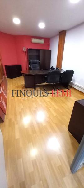 Foto ccfa87a3-5a95-4772-85ec-61f6e071d420. Bureau avec chauffage dans Sants Barcelona