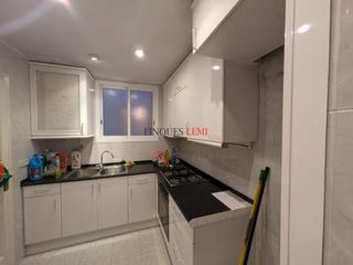 Etagenwohnung  Barcelona - calle del torrent de l olla. Piso en finca regia en gràcia ascensor con 4 habitaciones 2 baño