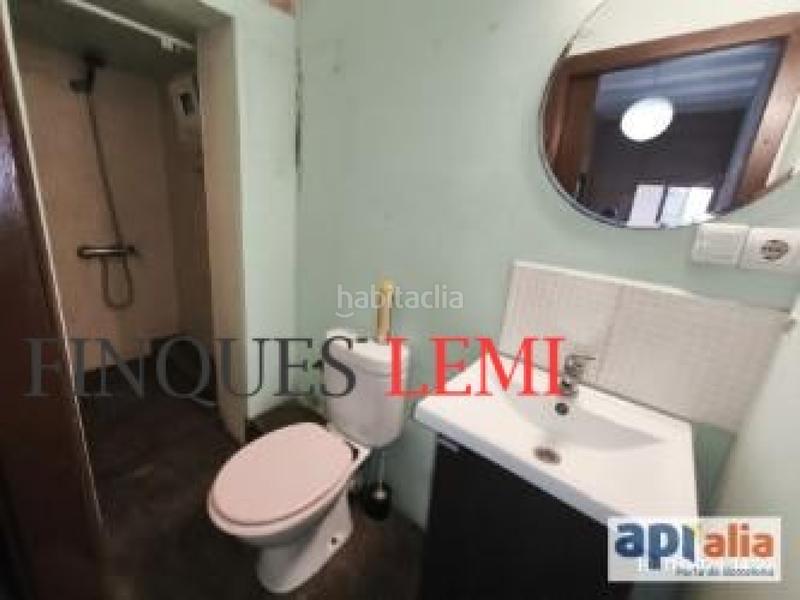 Foto 00b3da9a-4117-4002-a9a9-e29d619c445a. Pis a Raval Barcelona