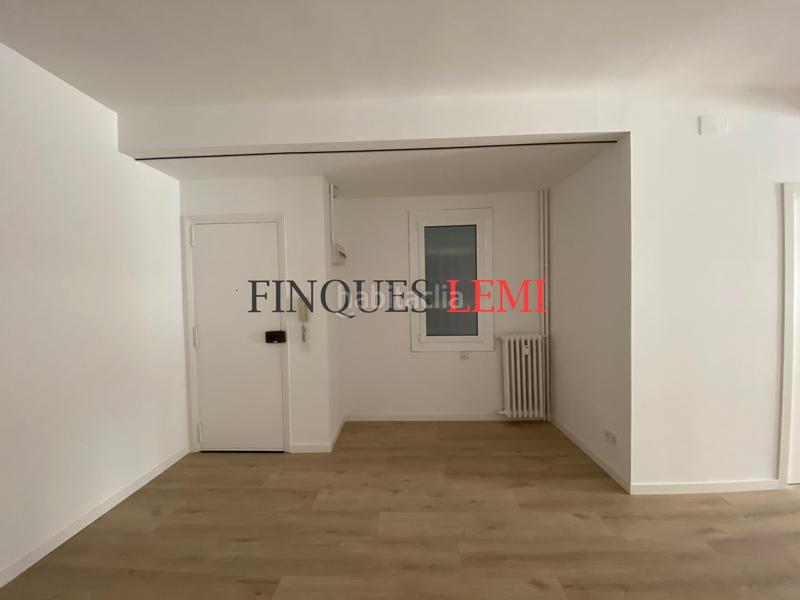 Foto 3e7b8590-1be8-4c51-9b80-c97e77ceb9d9. Büro mit heizung in La Nova Esquerra de l´Eixample Barcelona