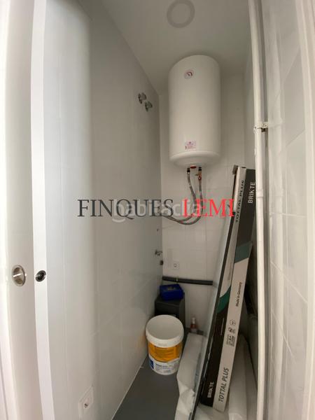 Foto a63b50db-c128-4a8c-9051-0d8b00bfe989. Büro mit heizung in La Nova Esquerra de l´Eixample Barcelona