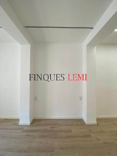 Foto f50ddc76-8d6e-43c4-9655-314dcf1bdf7e. Büro mit heizung in La Nova Esquerra de l´Eixample Barcelona